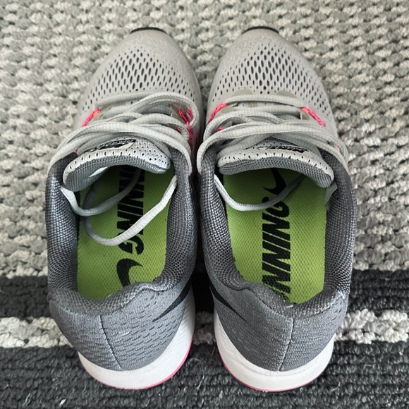 Nike Zoom Pegasus Running Sneakers - Picture 5 of 5